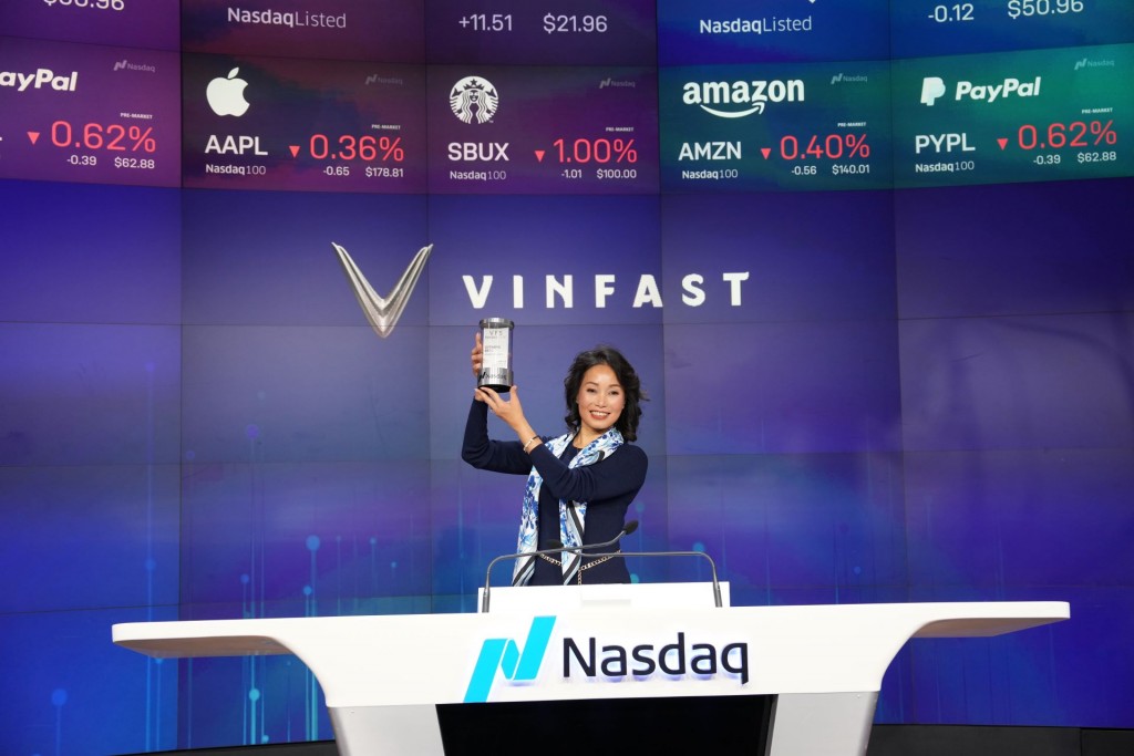 chứng khoán VinFast IPO